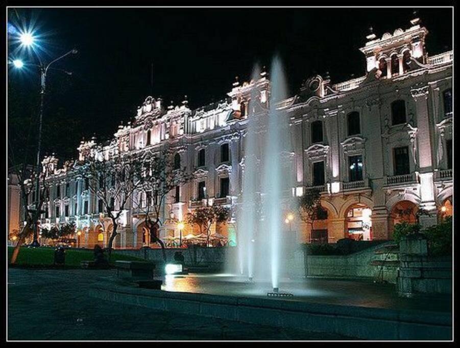 Lovenest Lima Bagian luar foto